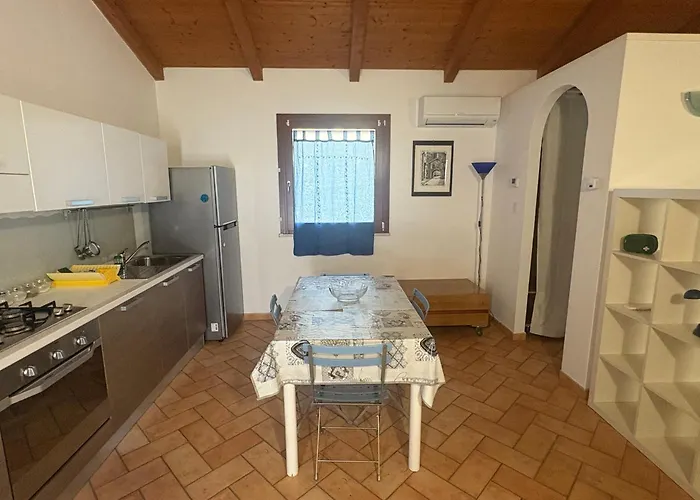 Bilocale In Pieno Centro A 2 Min Dalla Διαμέρισμα