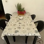 Bilocale In Pieno Centro A 2 Min Dalla Μπελάρια-Ιτζέα Μαρίνα