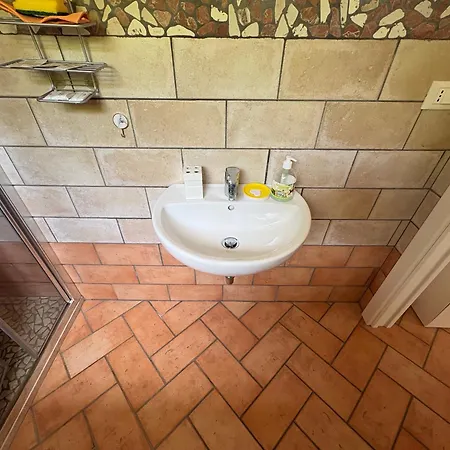 Apartamento Bilocale In Pieno Centro A 2 Minuti Dalla
